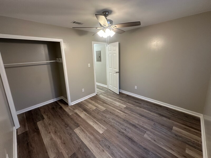 Building Photo - 6307 Jack St