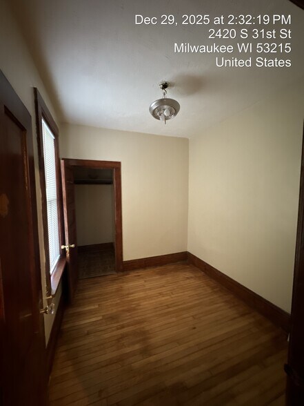 Building Photo - 2420 S 31st St