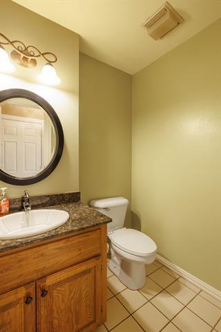 Building Photo - 3726 Pensacola Dr