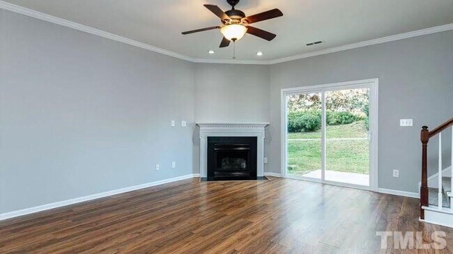Building Photo - 650 Ganyard Farm Way