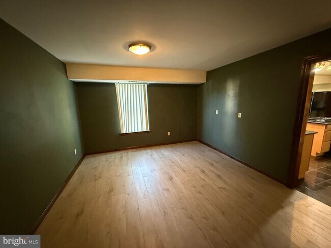 Building Photo - 862 Derby Farms Dr