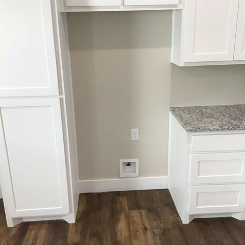 Building Photo - 462 Pecan Hollow St