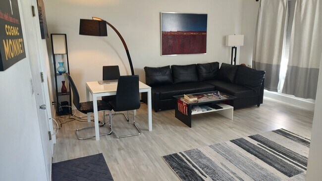 Building Photo - 1200 Euclid Ave