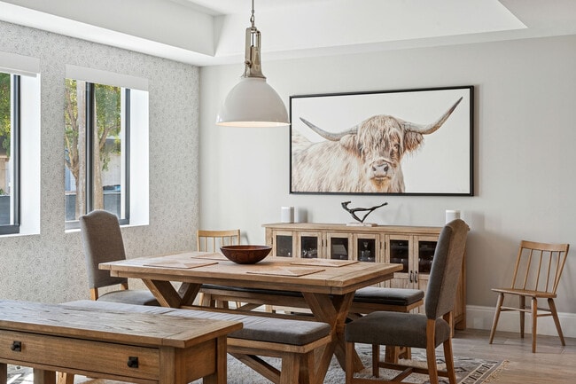 Building Photo - 1135 3rd Ave S