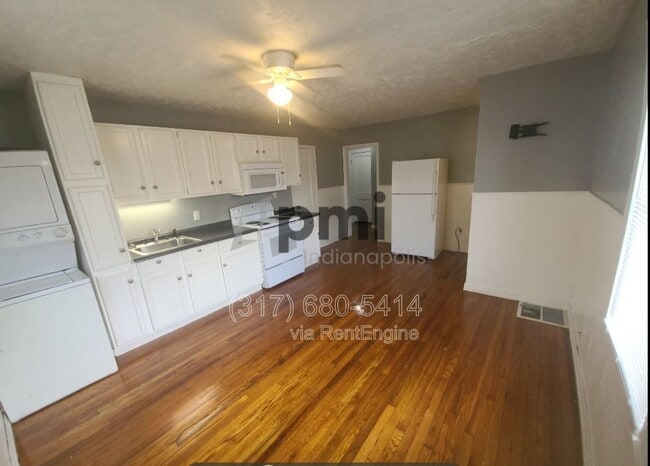 Building Photo - 4920 E 34th St