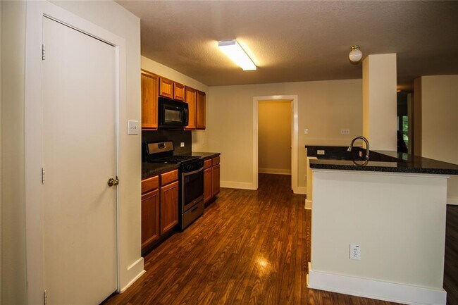 Building Photo - 6331 Torrance Elms Ct