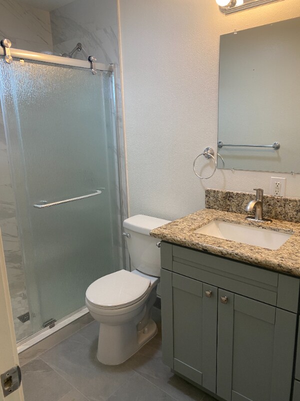 Building Photo - 2 Central Ave