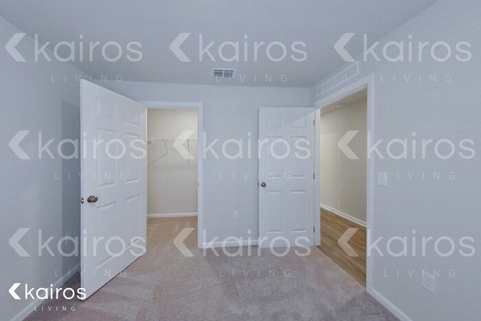 Building Photo - 1729 Nebraska Loop