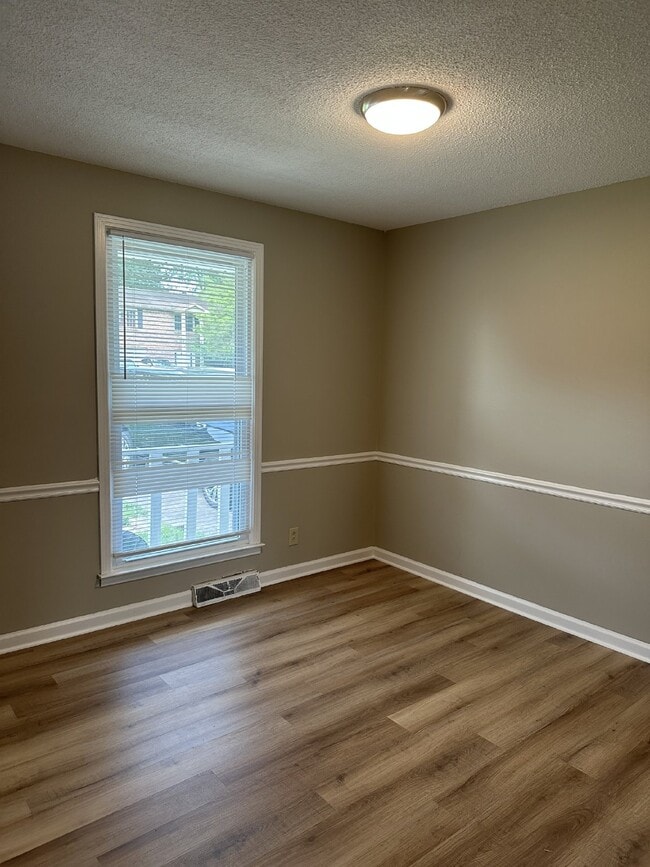 Building Photo - 709 R S Bradley Blvd