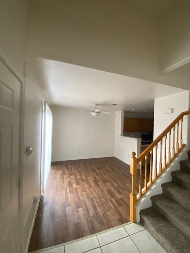 Building Photo - Cozy 3 Bedroom Summerlin Townhome for Rent!