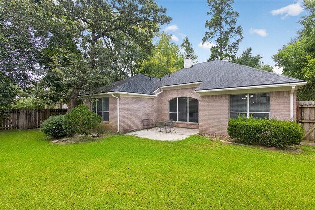 Building Photo - 26 Millport Dr