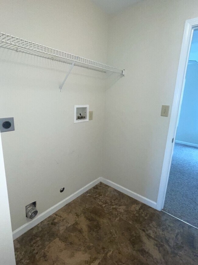 Building Photo - 6435 Son Light Way