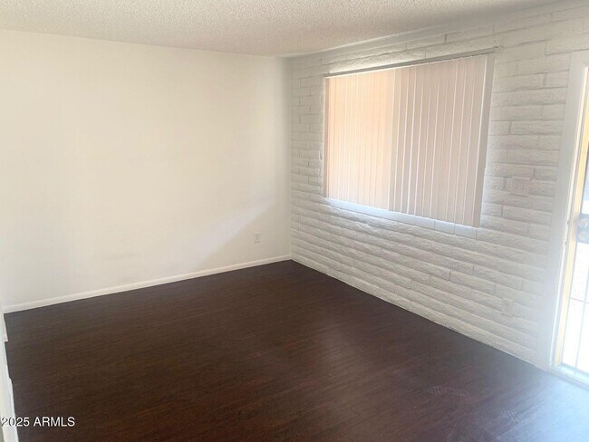 Building Photo - 6741 N 45th Ave
