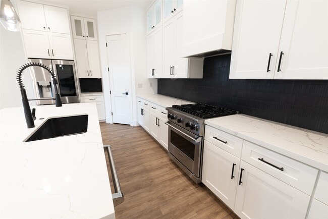 Building Photo - 1206 Hamblen St