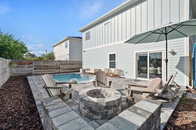 Building Photo - 6824 A1A S