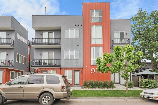Primary Photo - $2,945.00, 2 bedroom, 2.5 bathroom located...