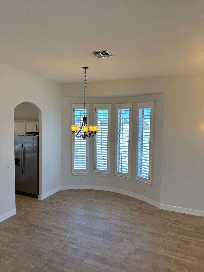 Building Photo - 3045 Woodhead