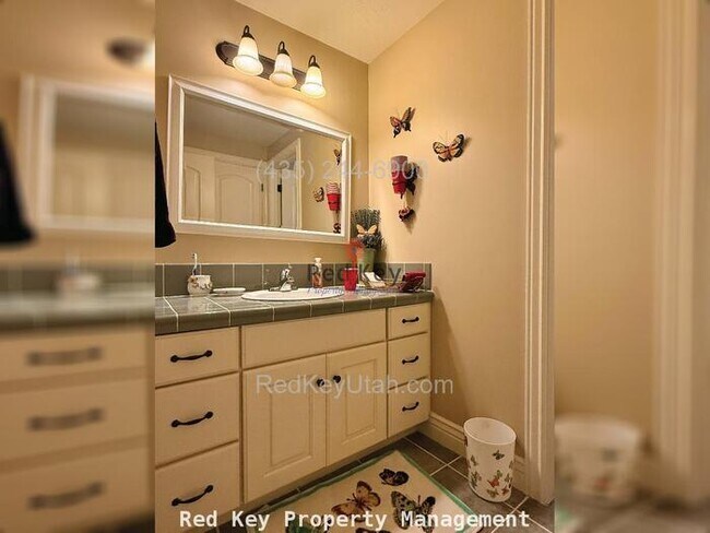 Building Photo - 739 Elk Meadow Loop