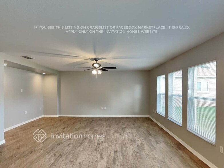 Building Photo - 2223 Blackwood Dr