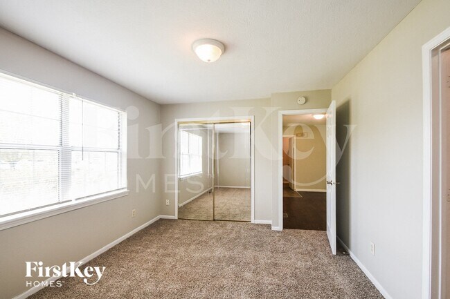 Building Photo - 11116 Cherry Lake Ct