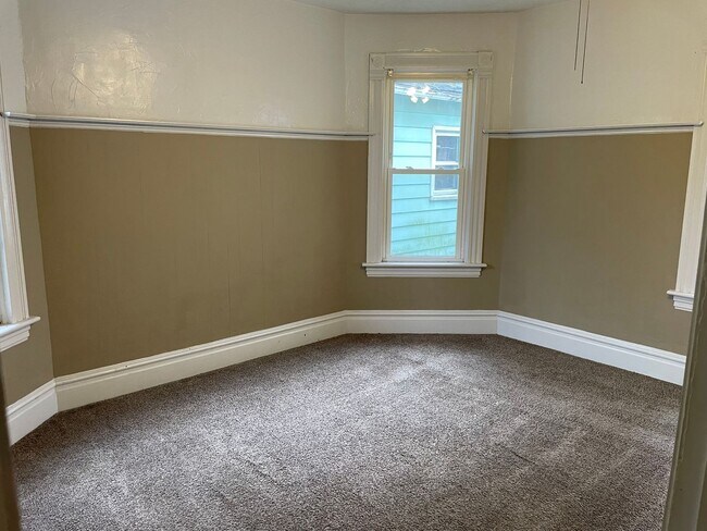 Building Photo - 20 Franklin St