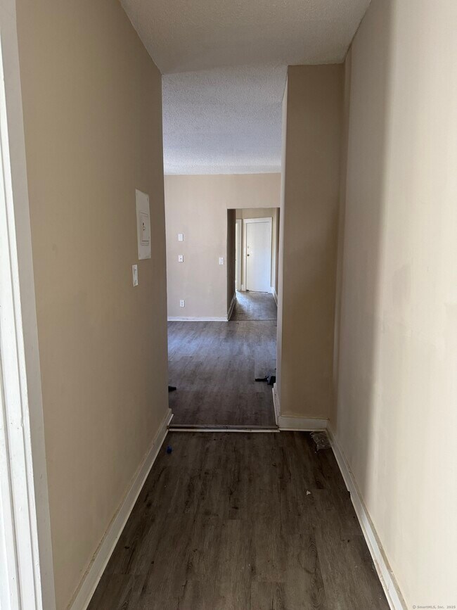 Building Photo - 440 Dixwell Ave