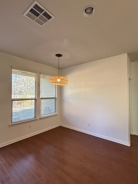 Building Photo - 10109 Aly May Dr