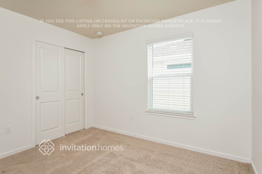 Building Photo - 2218 Calm Night St