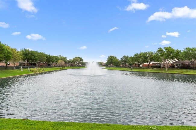 Building Photo - 25915 Hopson Meadows Dr
