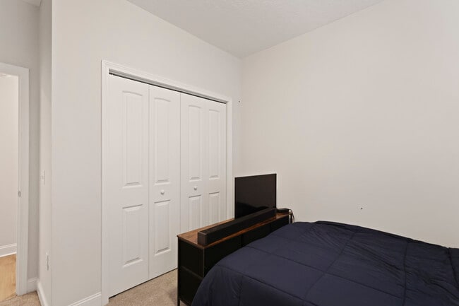 Building Photo - 568 Abode Ave