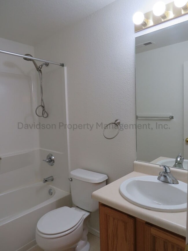 Building Photo - 7860 Antelope Valley Point