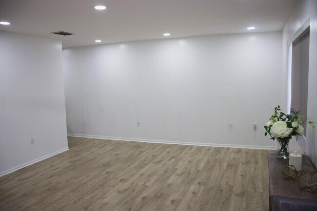 Building Photo - 25760 SW 127th Pl