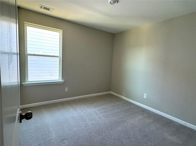 Building Photo - 4747 Waxwing St