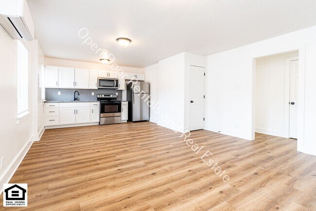 Building Photo - 1823 Griswold Dr