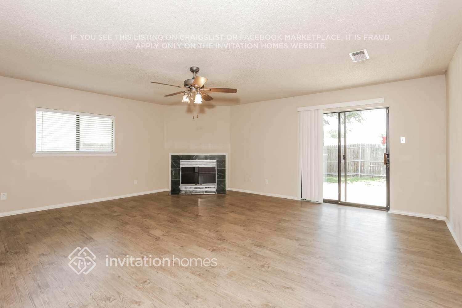 Building Photo - 2665 Claremont Dr