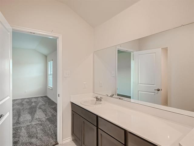 Building Photo - 2310 Hankinson Ln