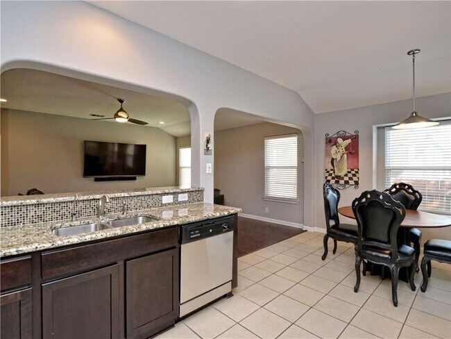 Building Photo - 11617 Harpster Bend