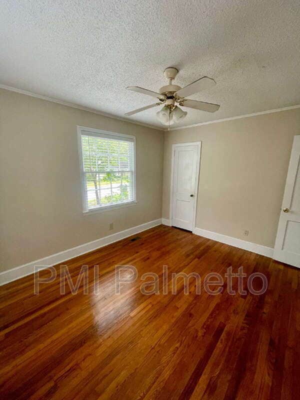 Building Photo - 320 Culler St
