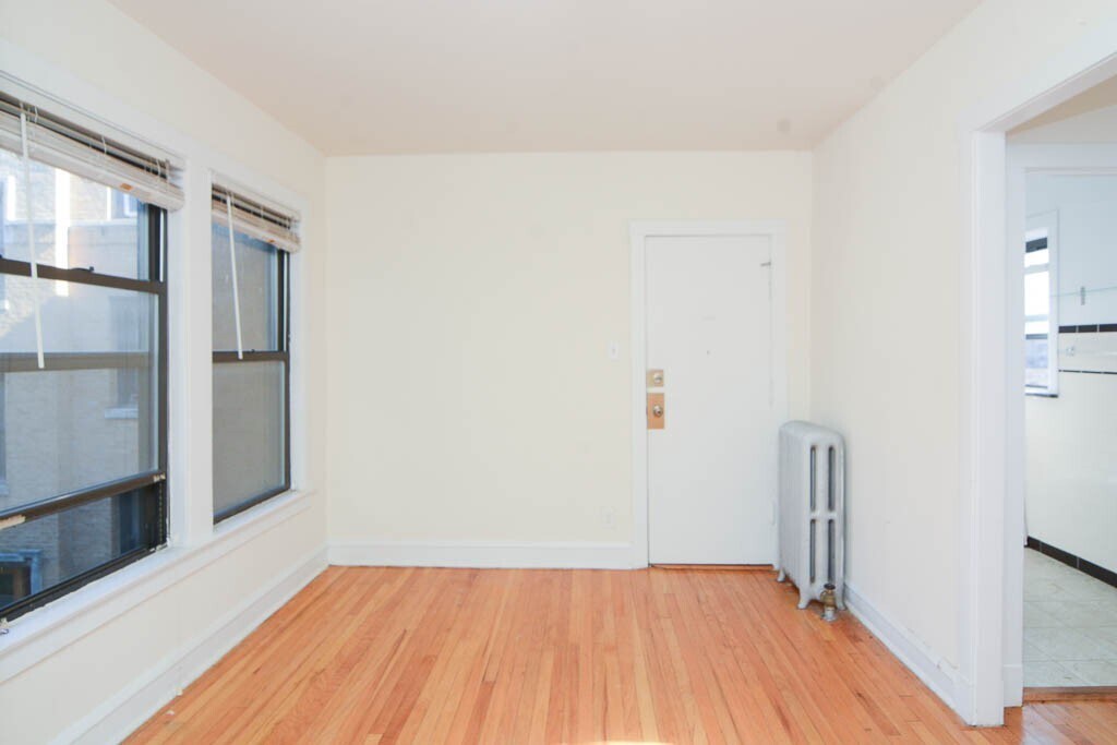Building Photo - 2649.5 N Spaulding Ave