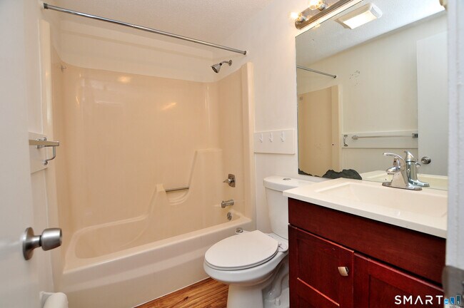 Building Photo - 45 River Colony