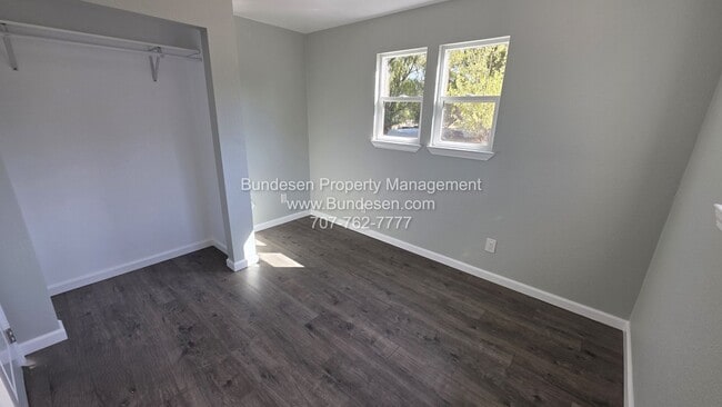Building Photo - 5107 Hutchinson Rd