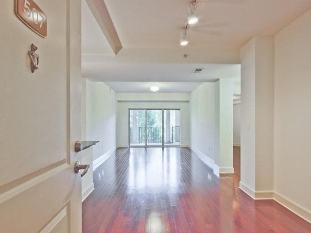 Building Photo - 200 River Vista Drive