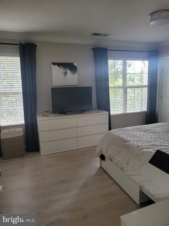 Building Photo - 14059 Pellita Terrace