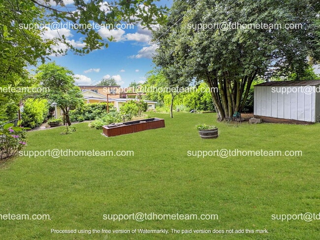 Building Photo - "Charming 2-Bed Gem in Renton with Granite Elegance – 620 sqft of Cozy Living!"