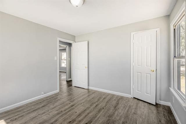 Building Photo - 904 21st St