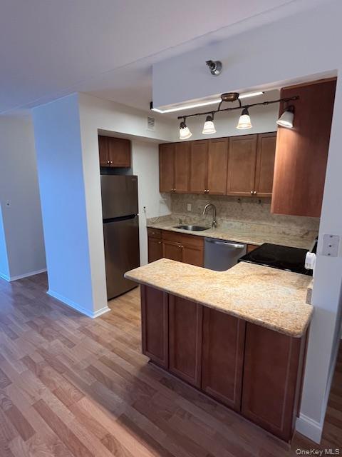 Building Photo - 205 Mineola Blvd