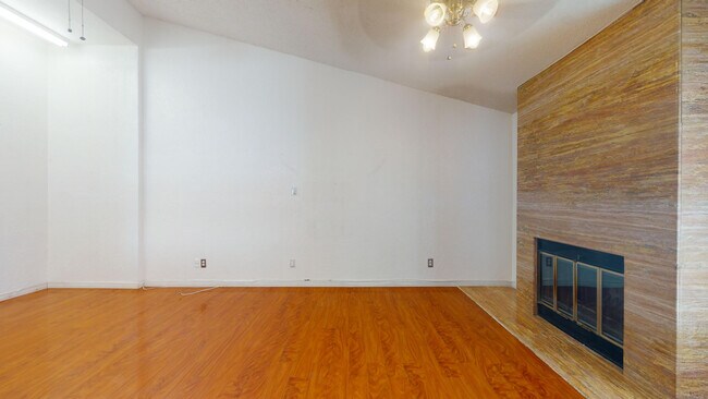 Building Photo - 4842 Excalibur Dr