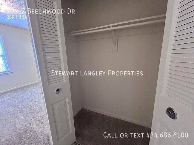 Building Photo - 707-2 Beechwood Dr-