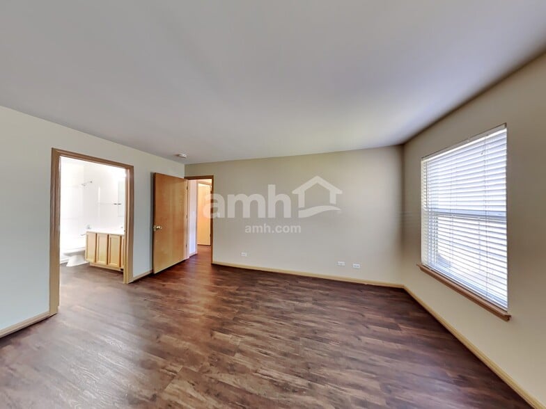 Building Photo - 1808 Brockway Pond Ct