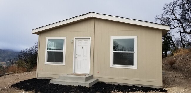 Building Photo - 42 Trampa Canyon Rd